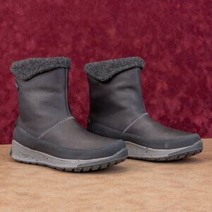 Chaco Women Borealis Mid Grey Waterproof Fashion Ankle Boots sz 7US EUR 38